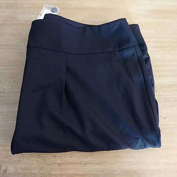 The Limited Pants - The Limited Dress Crops